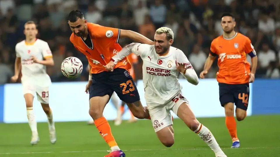 Galatasaray, Başakşehir Deplasmanında 3-2 Galip Geldi