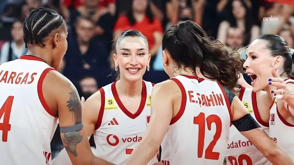 Filenin Sultanları Avrupa'da Yine Zirvede: Üst Üste İkinci Şampiyonluk