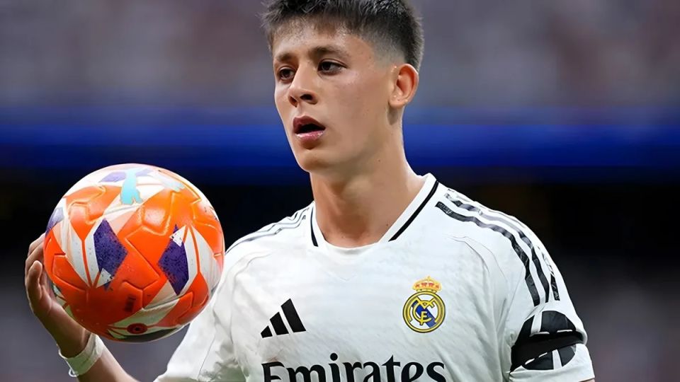 Arda Güler'den Memleketine Anlamlı Jest: Bolu'daki Çocuklara İmzalı Formalar