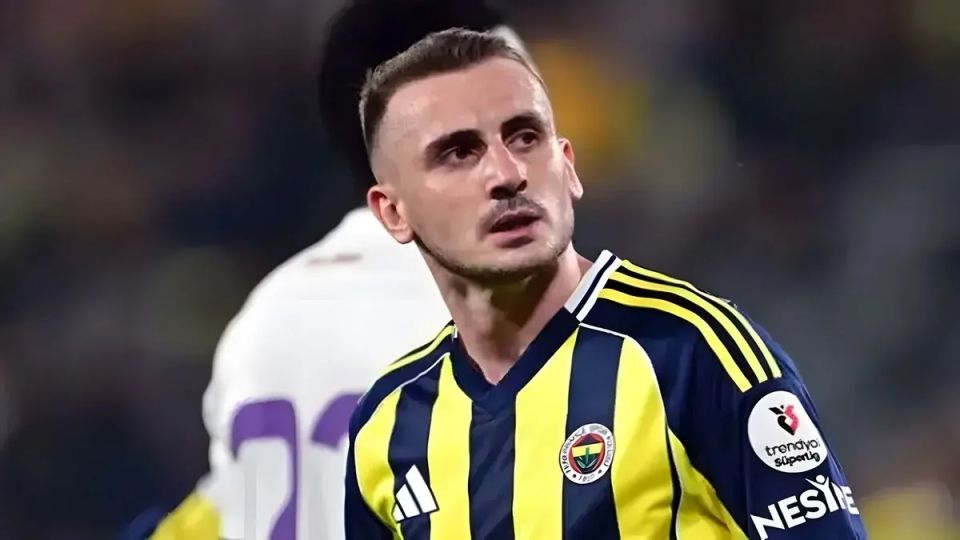 Kerem Aktürkoğlu'nun Baba Olma Sevinci: Fenerbahçe'den Tebrik Mesajı