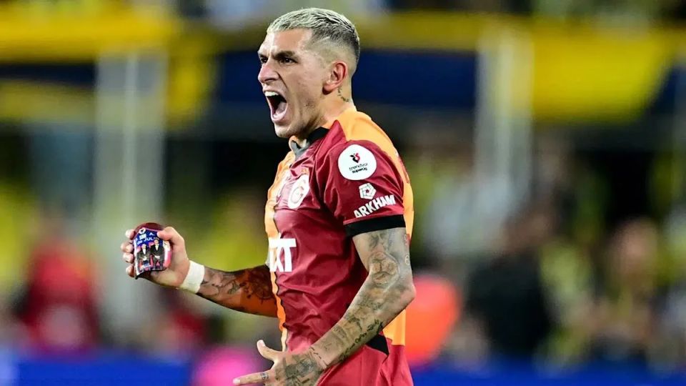Galatasaray'da Lucas Torreira'nın Geleceği Masaya Yatırılıyor