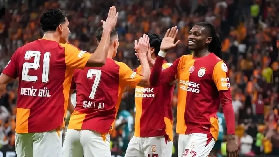 Galatasaray ve Barcelona Arasında Dev Maç Heyecanı