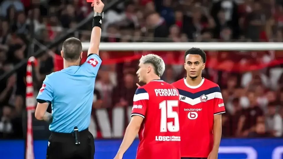 Ethan Mbappe'nin Kırmızı Kartı Galatasaray Maçını Etkileyecek