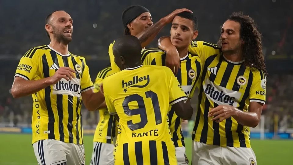 Fenerbahçe, Lyon Deplasmanında Şampiyonlar Ligi Biletini Arıyor