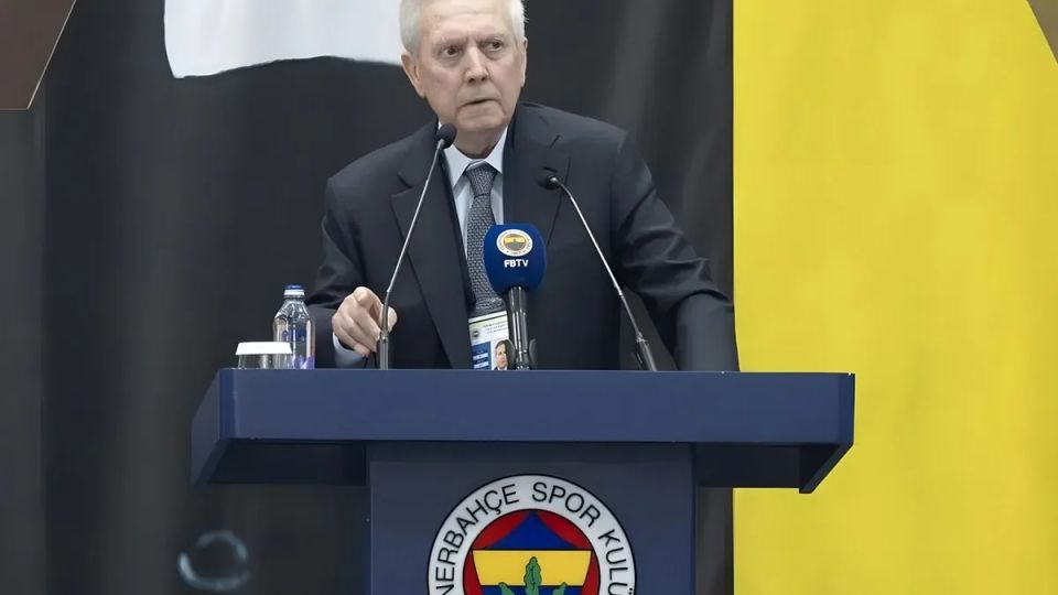 Aziz Yıldırım Fenerbahçe'ye Veda Ediyor: Mayıs Ayından Sonra Kulüpte Yok