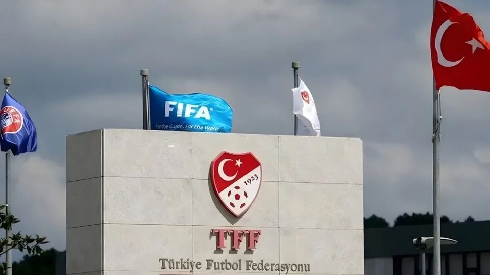 TFF Yönetim Kurulu Üyesi Mustafa Temel Bozbağ'ın İstifa İddiası Gündemde
