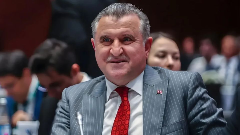 Bakan Bak: Filenin Sultanları'nın Zaferi Türk Azminin Simgesi