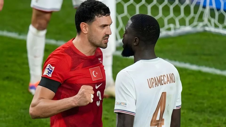 Merih Demiral ve Fransa Maçında Gergin Anlar