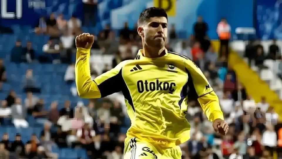 Fenerbahçe'de Asensio'nun Yokluğu ve Slavia Prag Maçı Hazırlıkları