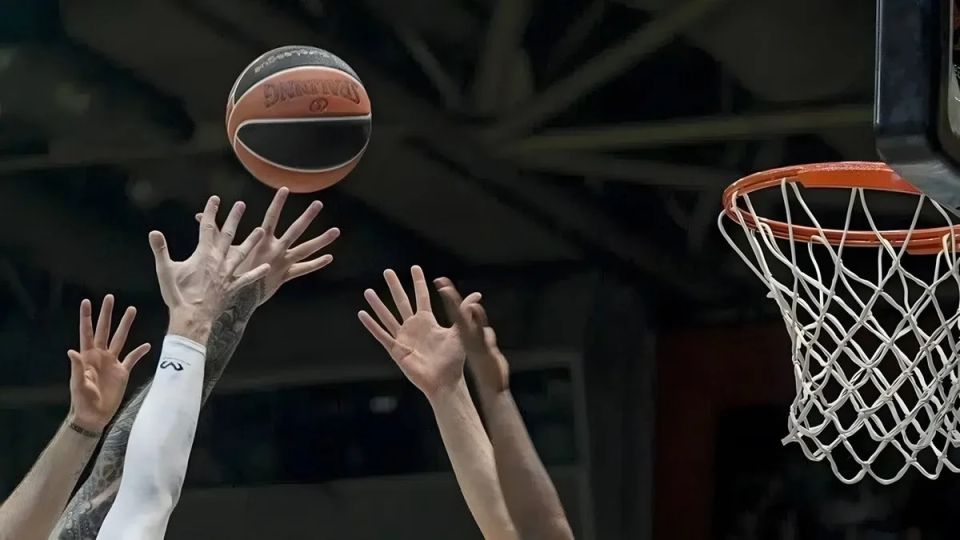 26 Eylül Spor Yayın Akışı: Futbol, Basketbol ve Voleybol Heyecanı