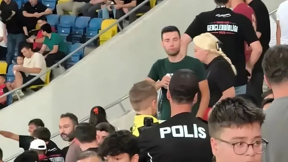 Bakan Bak'tan Gençlerbirliği-Fenerbahçe Maçı Sonrası Net Mesaj