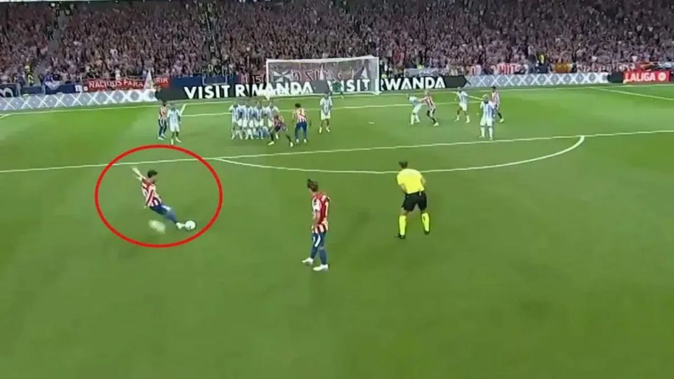 Atletico Madrid, LaLiga'ya Galibiyetle Başladı: Alex Baena'nın Frikik Şovu