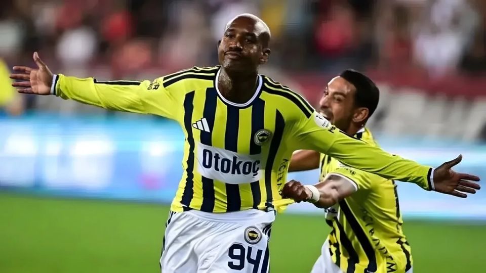Fenerbahçe, Şampiyonlar Ligi'ne Bir Adım Uzakta: Kritik Lyon Maçı Öncesi